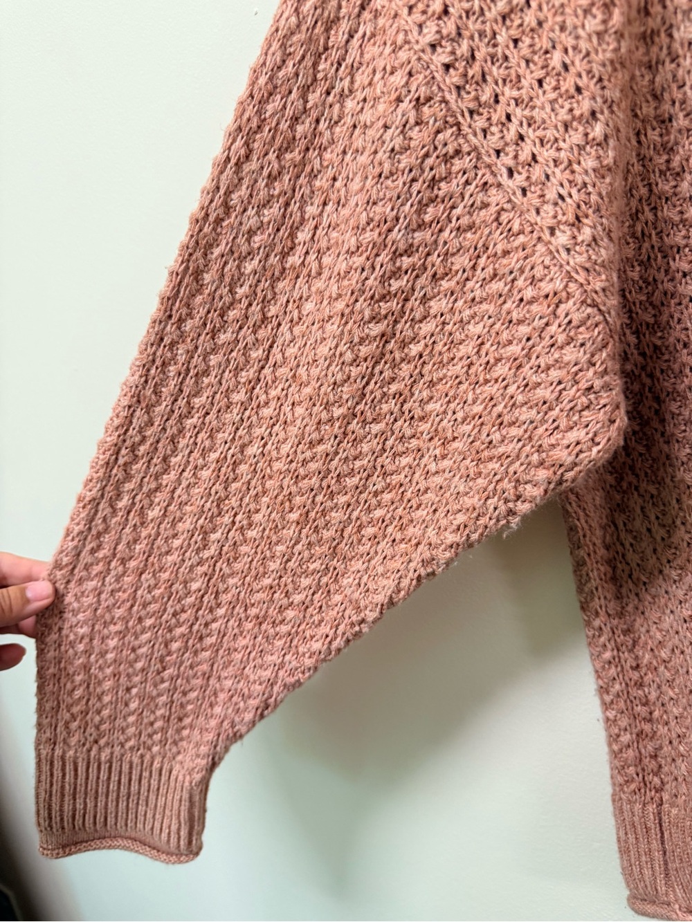Universal Thread Women's Waffle-Knit Scoop Neck Sweater in Rose - Picture 3 of 6